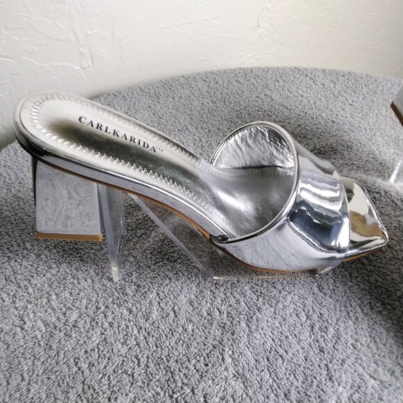 ✨ Carlkarida Silver Metallic Block Heel Mules Size 7 - Picture 3 of 9